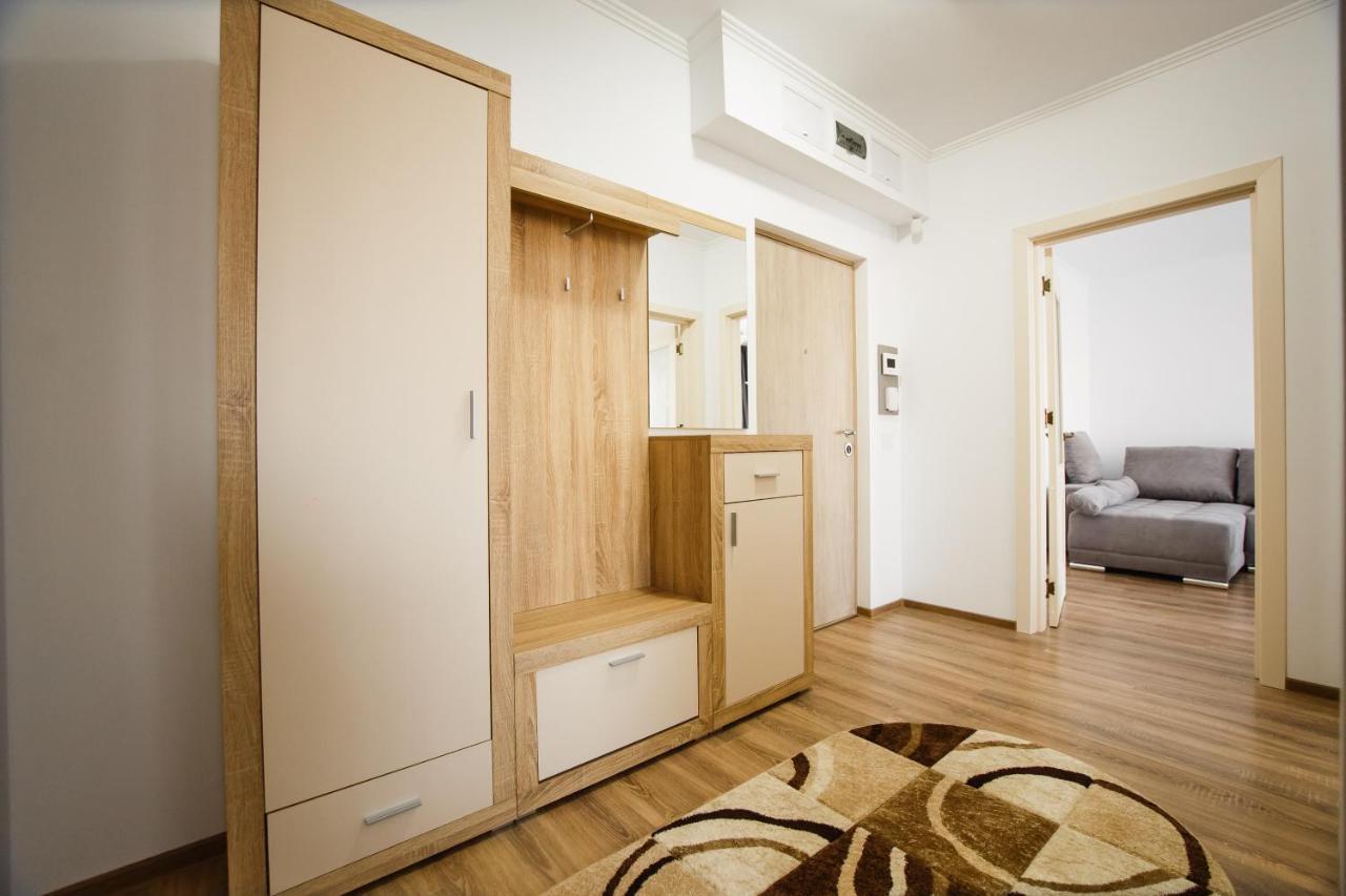 Bright & Elegant Central Apartment ออราแด ภายนอก รูปภาพ