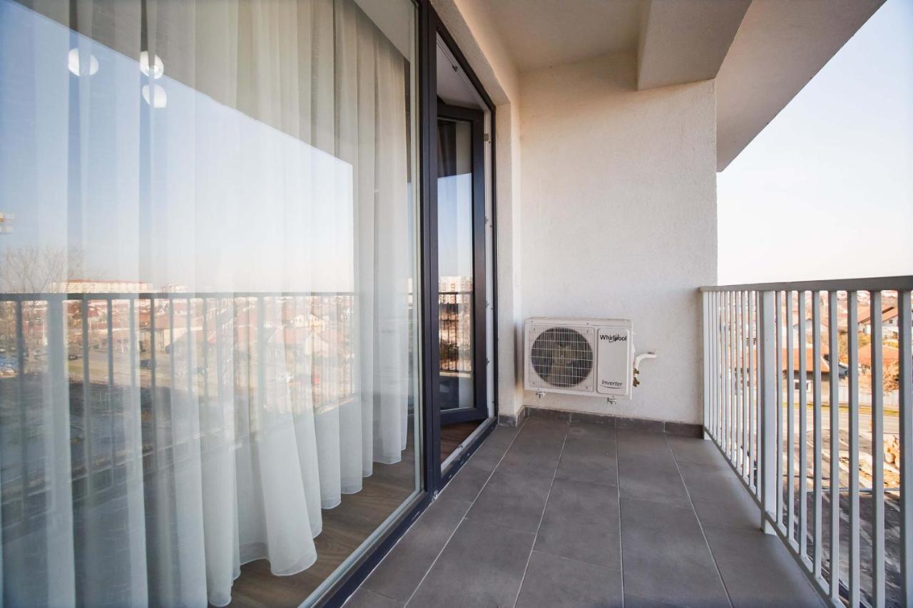 Bright & Elegant Central Apartment ออราแด ภายนอก รูปภาพ
