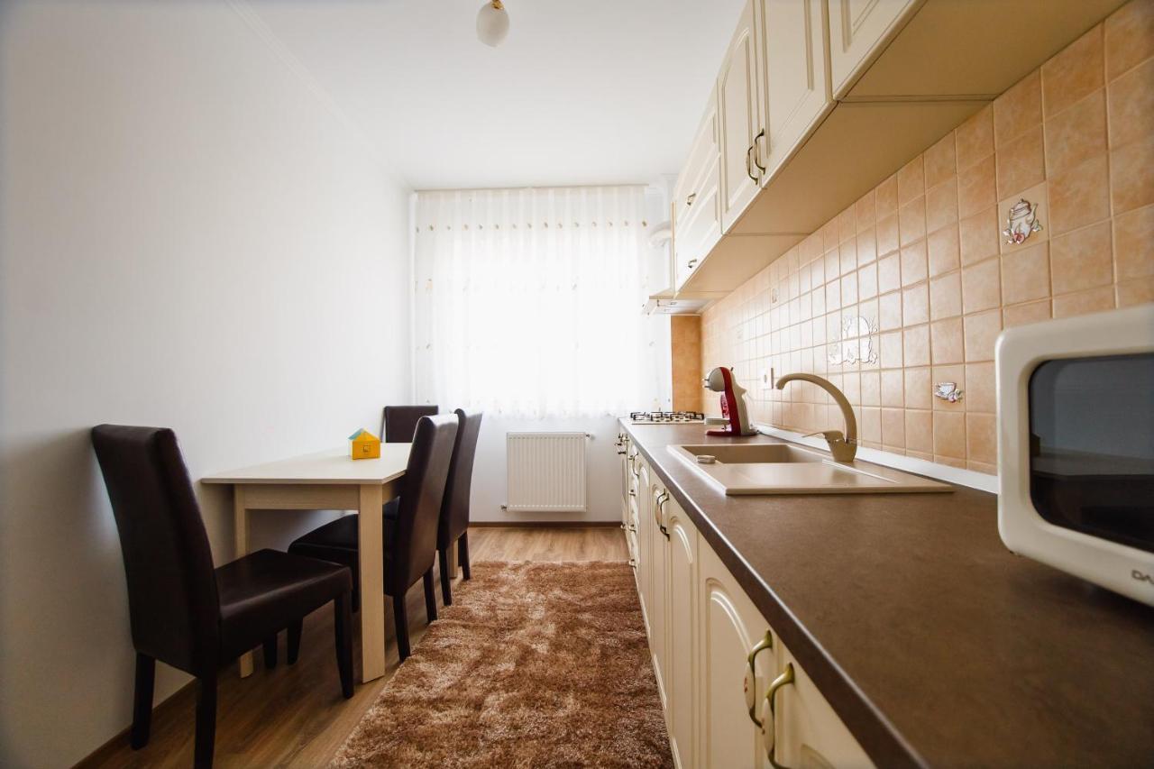 Bright & Elegant Central Apartment ออราแด ภายนอก รูปภาพ
